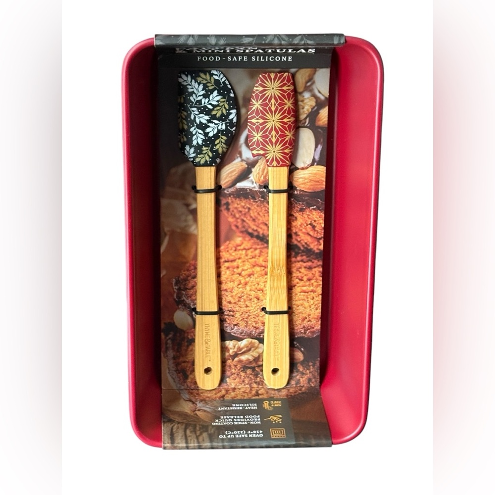 Carbon Steel Non-stick 9.5” Loaf Pan with 2 Food Safe Mini Silicon Spatulas NEW